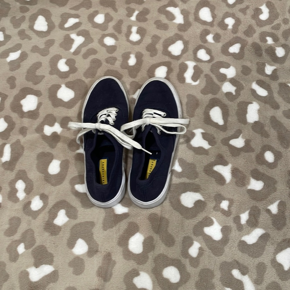 Navy shoes